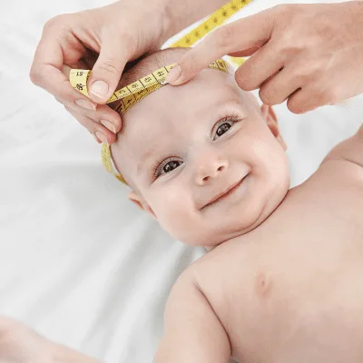 ¿Qué especialista trata la hipoglucemia neonatal?